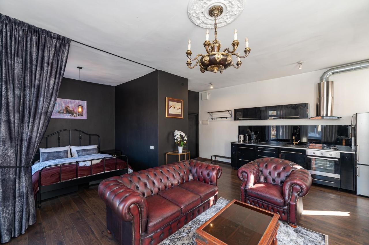 Retro Studio Old Town Apartment By Hostlovers Kaunas Eksteriør billede